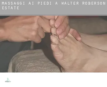 Massaggi ai piedi a  Walter Roberson Estate