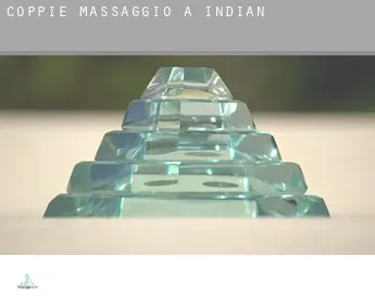 Coppie massaggio a  Indian