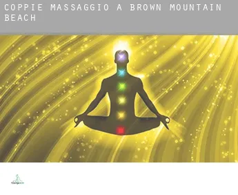Coppie massaggio a  Brown Mountain Beach