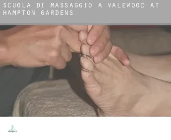 Scuola di massaggio a  Valewood at Hampton Gardens